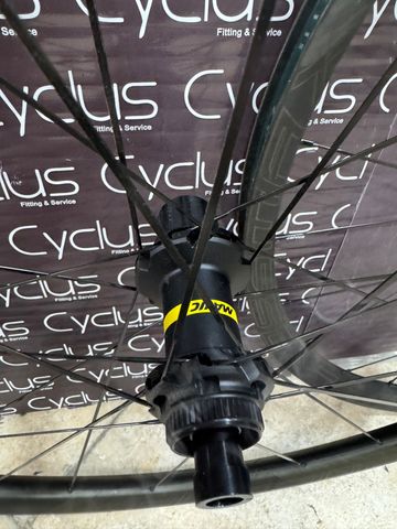 Used Mavic crossmax slr 29 boost 2023 bike — image 3 of 3