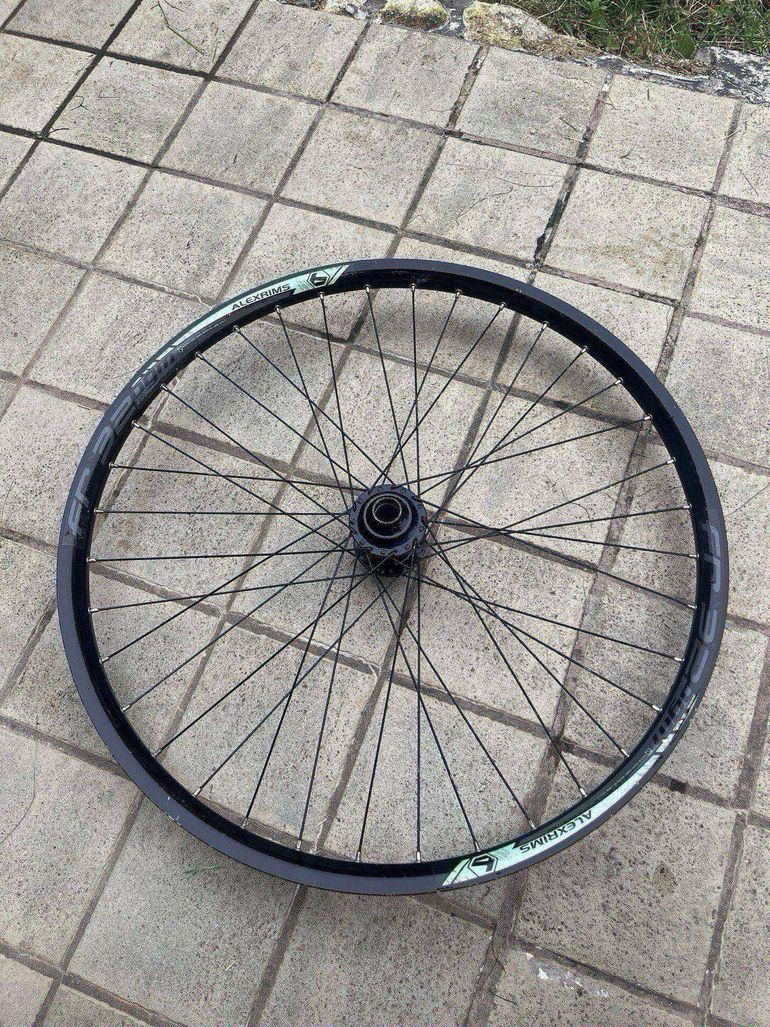 alexrims Fr32 bgm 2016 bike usato — immagine 2 di 10