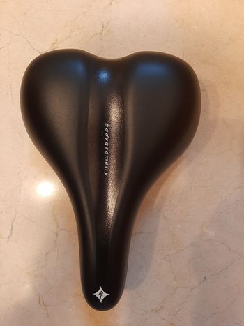 Tweedehands Specialized CONFORT CORE GEOMETRY Saddles & Seatposts