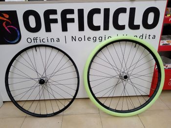 Tweedehands damil crest mk4 stans no tubes 2024 Wheels