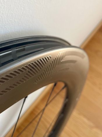 Used Scope R5 Carbon Wheelset bike — image 9 of 11
