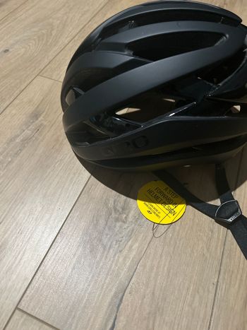 Used Giro Cielo 2025 bike — image 2 of 4