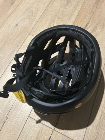 Used Giro Cielo 2025 bike — image 3 of 4