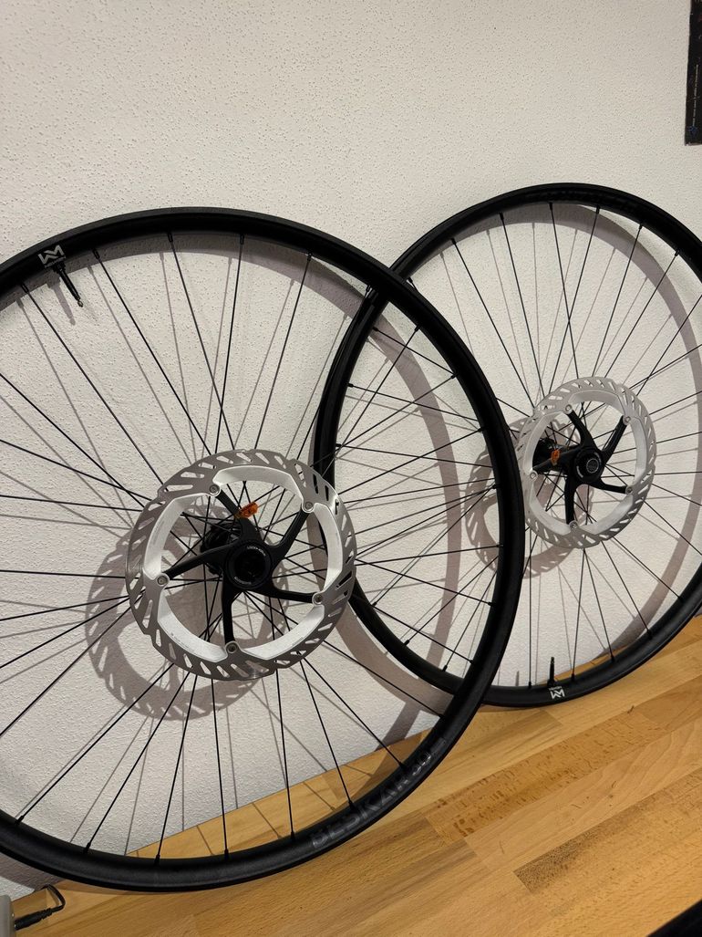 Brugt Newmen Beskar 30 2025 bike — billede 1 af 7