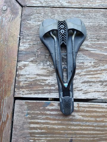 Used Pro Falcon Carbon Saddle 2024 bike — image 2 of 3