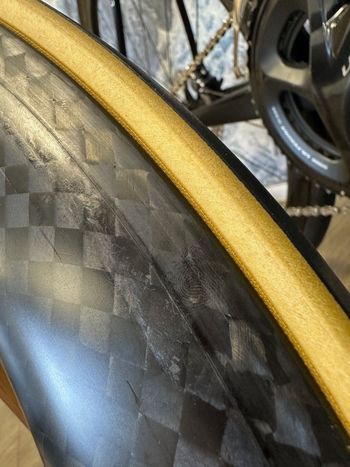 evolve Revolver bike usato — immagine 9 di 11