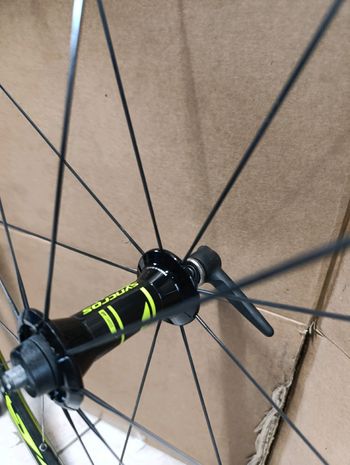 Used Dt Swiss rp 1.5 syncros 2018 bike — image 3 of 6