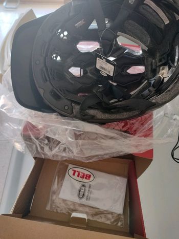 Bell Super 3 2024 bike usato — immagine 5 di 14