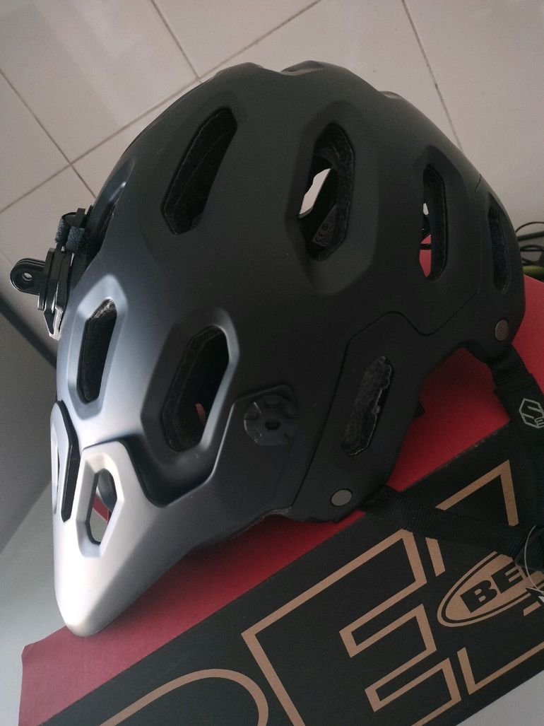 Bell Super 3 2024 bike usato — immagine 1 di 14