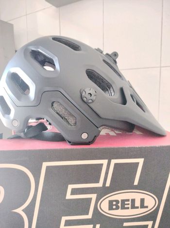 Bell Super 3 2024 bike usato — immagine 2 di 14