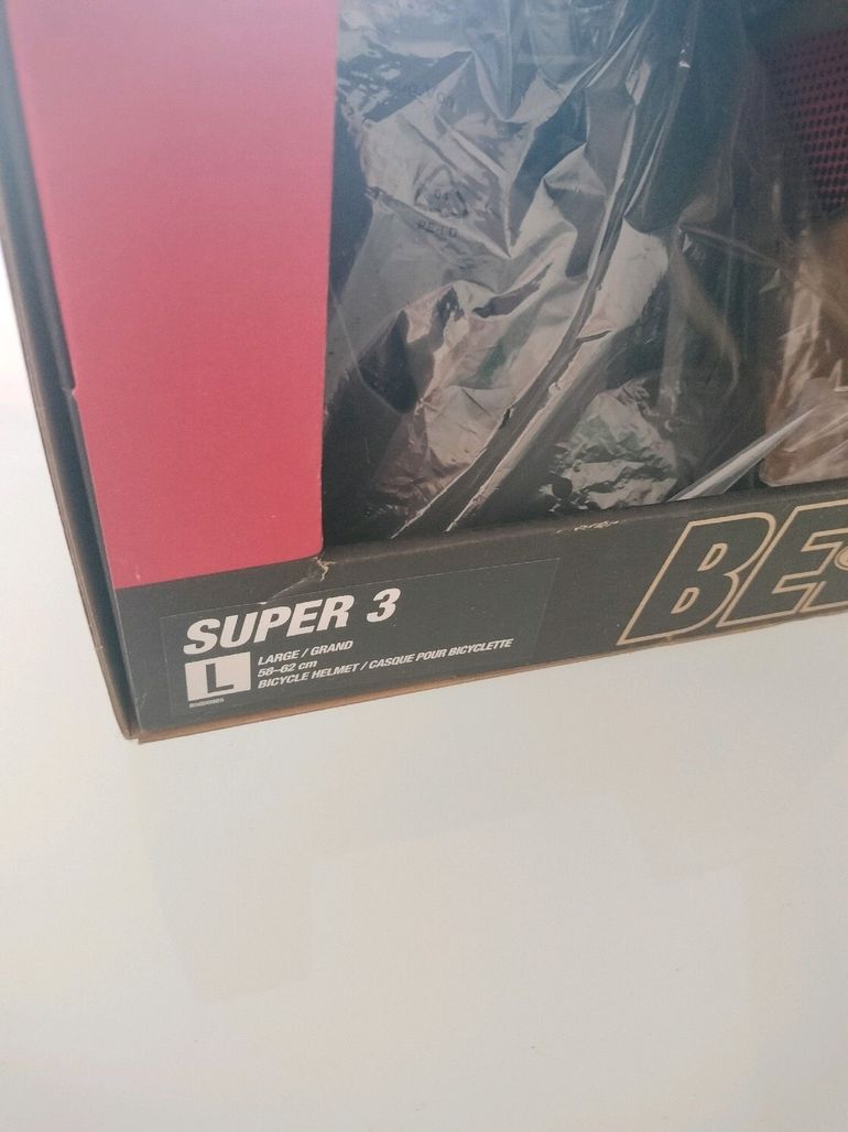 Bell Super 3 2024 bike usato — immagine 12 di 14