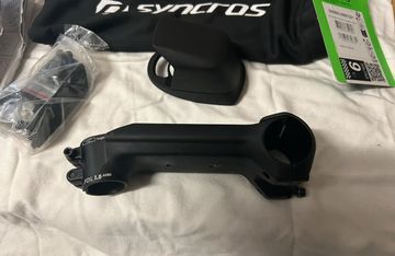 Used Syncros Foil Aero 1.5 120cm 2025 bike — image 4 of 6