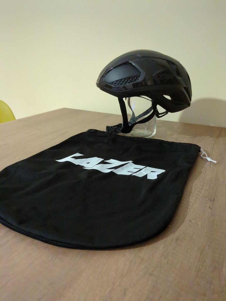 Brugt Shimano Lazer Vento Kineticor 2024 bike — billede 1 af 13
