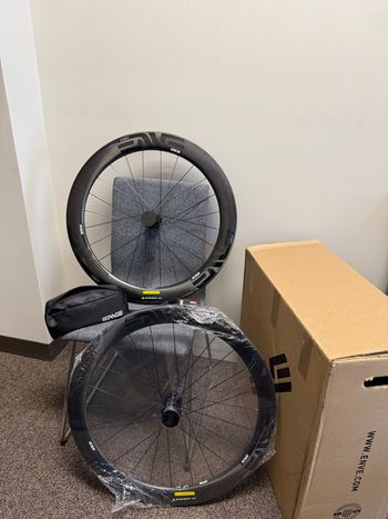 Used Enve SES 5.6 2023 bike — image 3 of 3