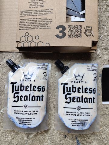 peaty's kit tubeless 2025 bike usato — immagine 4 di 8