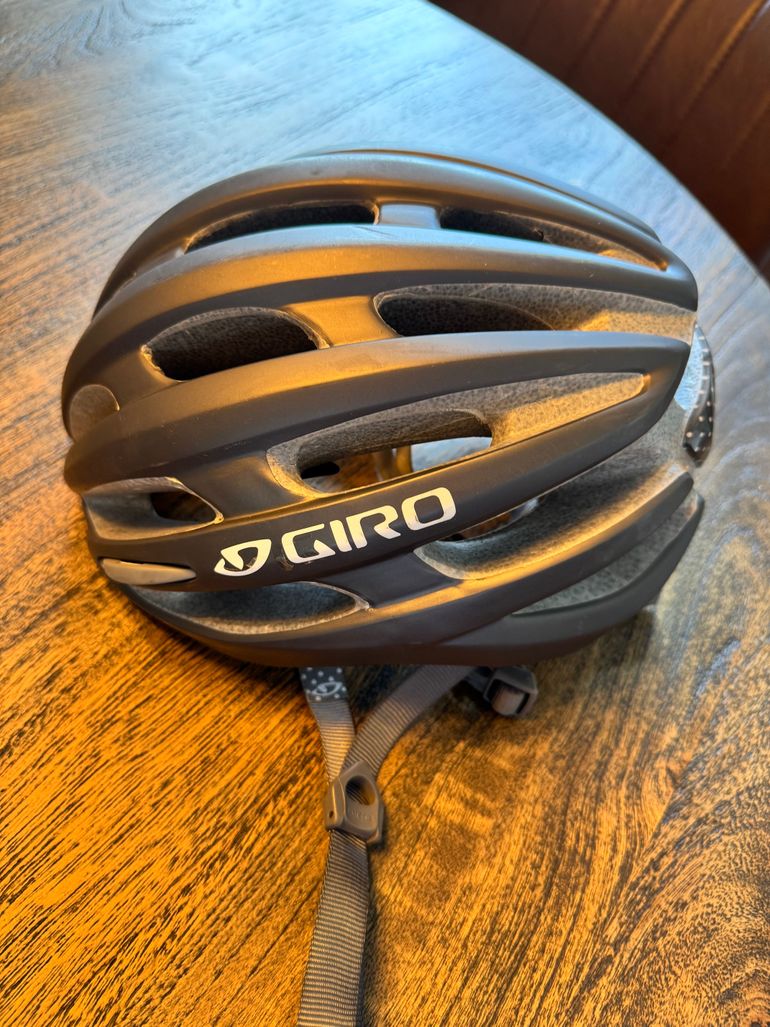 Used Giro Foray bike — image 1 of 5