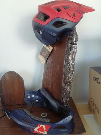 Used LEATT enduro 2.0 2023 bike — image 3 of 4