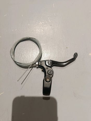 Used Tektro brake bike — image 3 of 3
