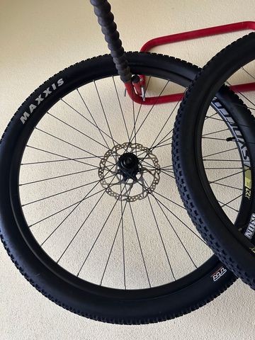 Used Syncros 2022 bike — image 3 of 5