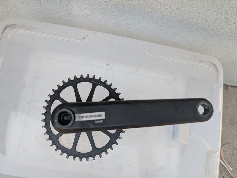 Used Cannondale one single Drivetrain & Pedals