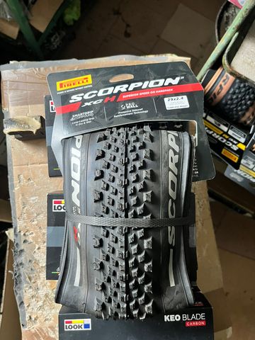 Pirelli Scorpion 2024 Tyres & Tubes usato