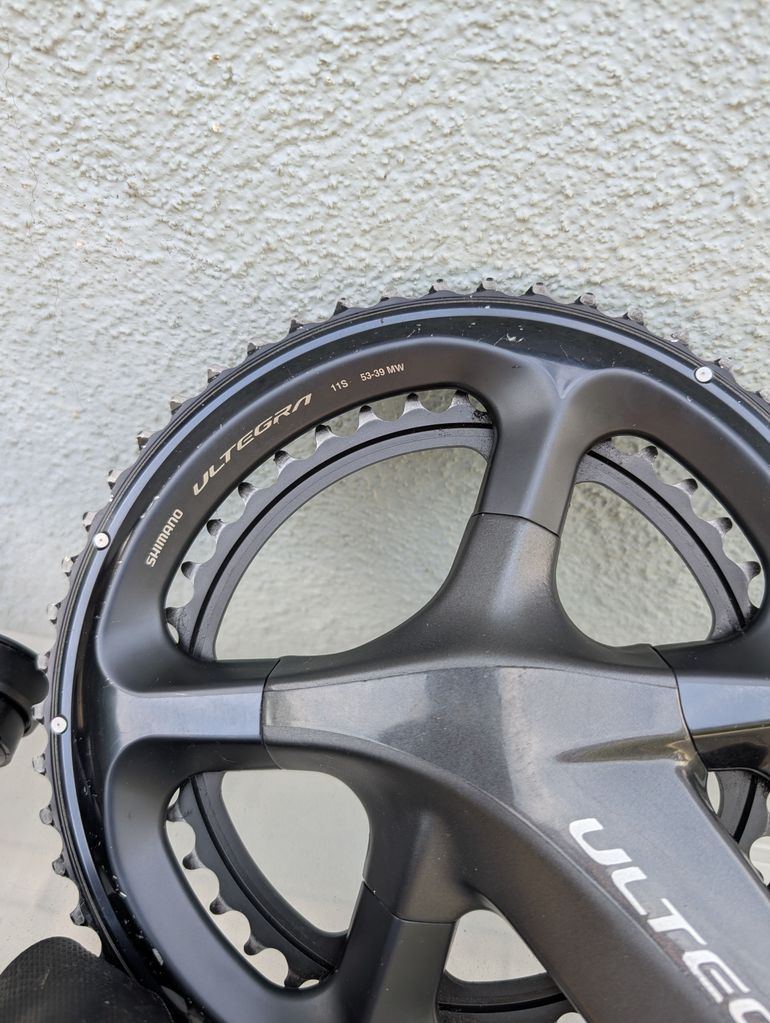 Used Shimano Ultegra r8050 di2 rim brake 172.5 53/39 bike — image 7 of 18
