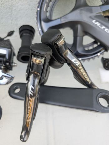 Used Shimano Ultegra r8050 di2 rim brake 172.5 53/39 bike — image 5 of 18