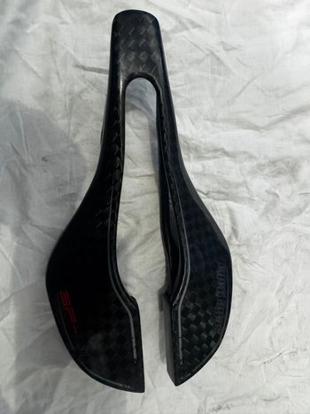 Used Sella Italia sp 01 2023 bike — image 5 of 5