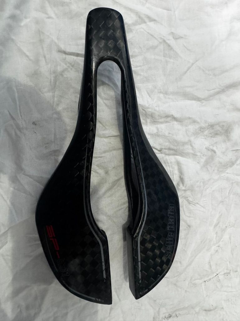 Used Sella Italia sp 01 2023 bike — image 5 of 5