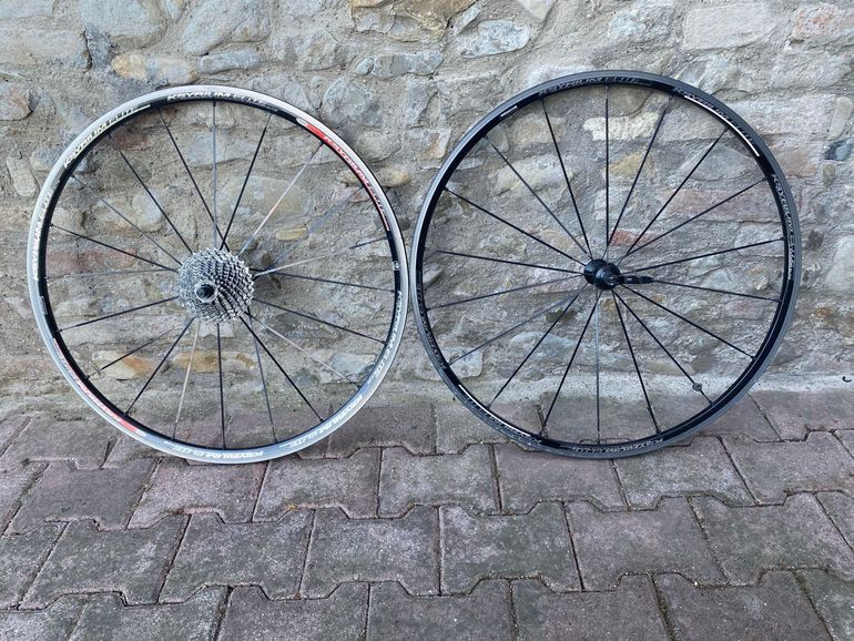 Used ksyrium al bike — image 1 of 3