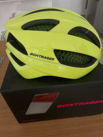 Brugt Bontrager SPECTER WAVECELL HELMET TG M 2024 bike — billede 2 af 3