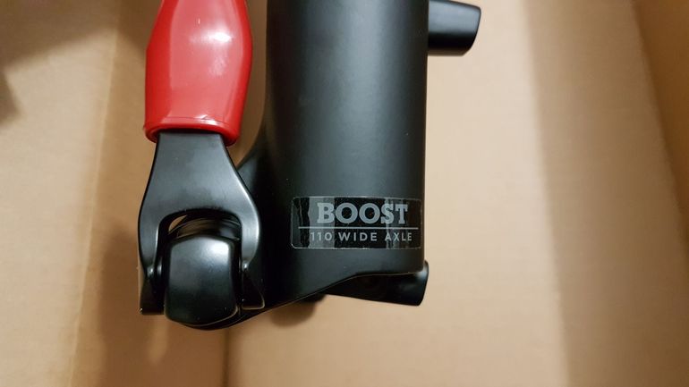 Used Marzocchi Bomber Z2 29" or 27,5+ 100mm Boost Offset 44 mm 2024 bike — image 14 of 17