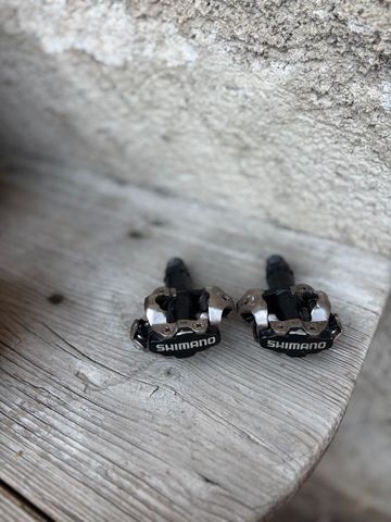 Gebrauchtes Shimano PDM520 Clipless SPD Bicycle Cycling Pedals BLACK 2024 Drivetrain & Pedals