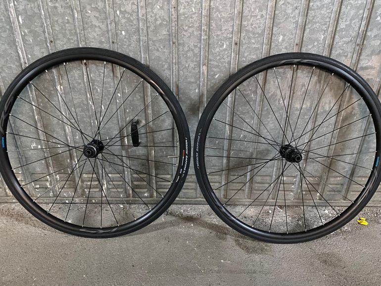 DB用　極美品　SHIMANO　WH-RS171 Amazon.com : Shimano Wheels WH-RS171 700C wheel, 10/11-speed