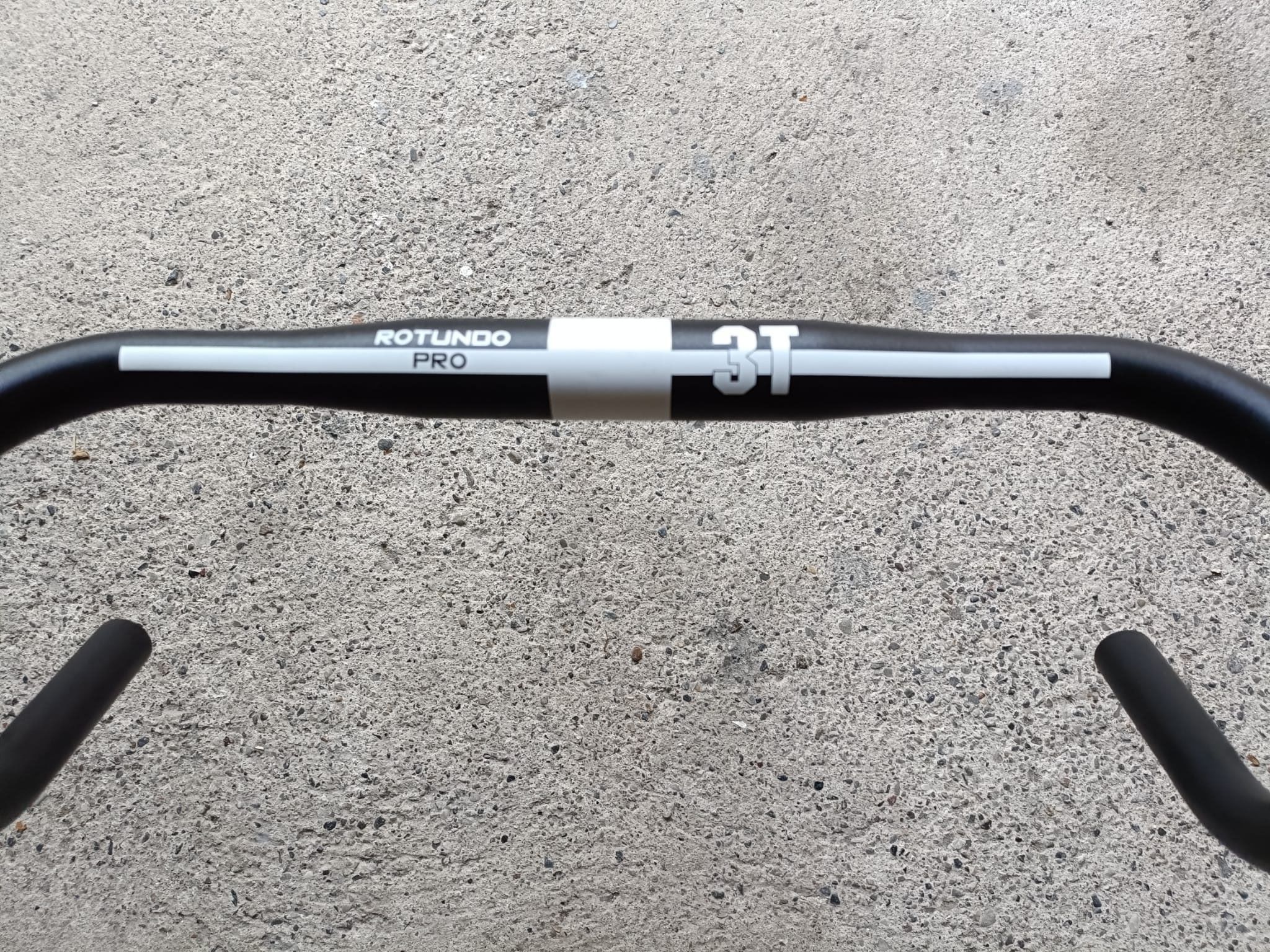 3t aeronova pro 420mm 3T AERONOVA PRO 420mm アルミエアロハンドル