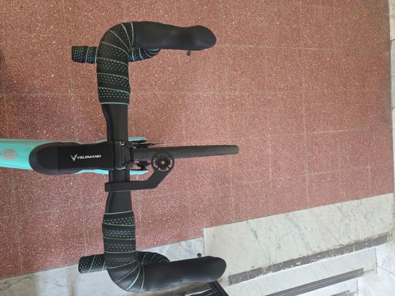 Bianchi veloman 2025 bike usato — immagine 2 di 3