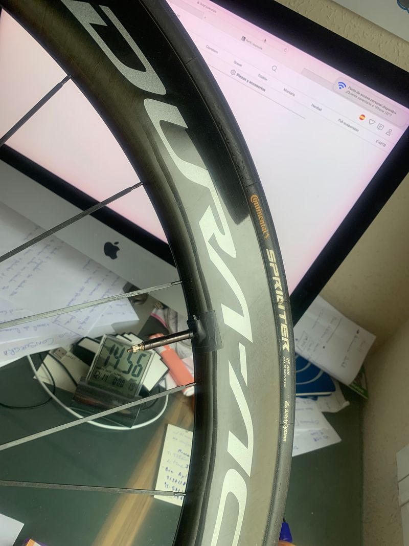 Gebrauchtes Shimano Wh9170 R 2022 bike — Bild 1 von 6