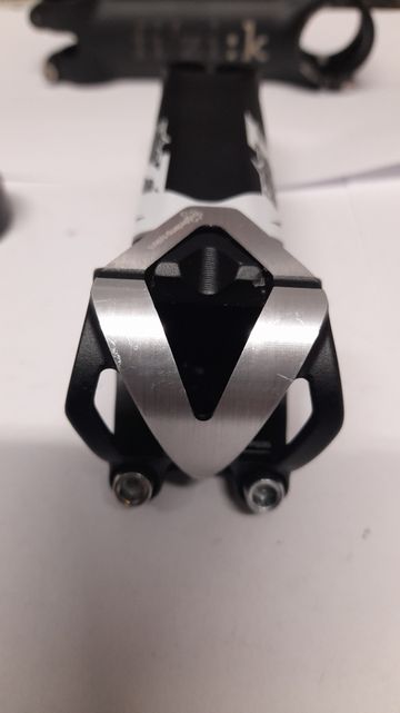 Używany Shimano Pro Vibe 7s 2020 bike — zdjęcie 3 z 5