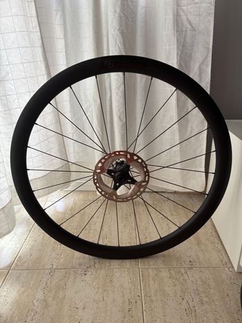 Brugt Syncros Capital 1.0 40mm disc 2025 bike — billede 5 af 6