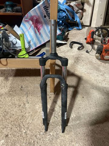 Tweedehands Sr Suntour xce28 2000 Fork