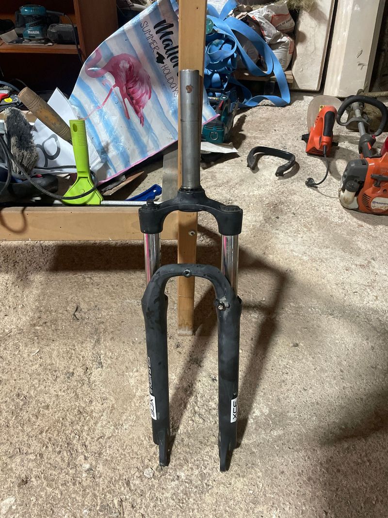 Used Sr Suntour xce28 2000 Fork