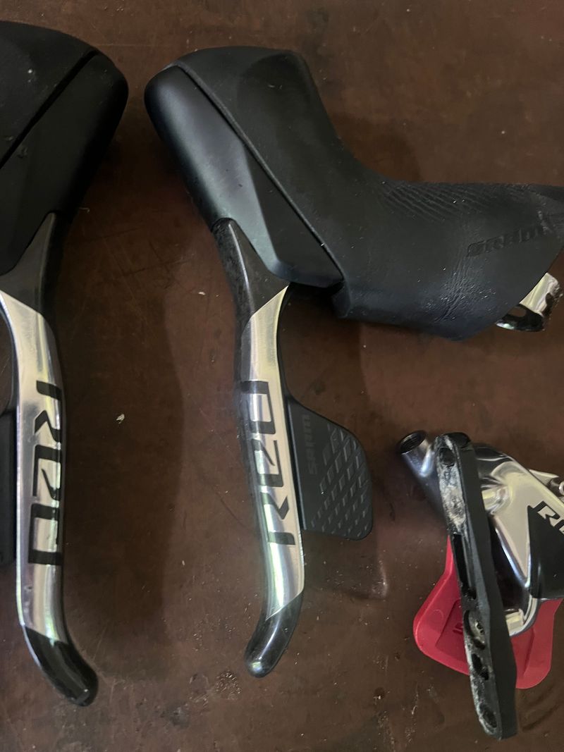 Used Sram Red Axs 2023 bike — image 2 of 7