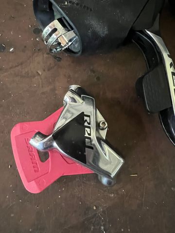 Used Sram Red Axs 2023 bike — image 4 of 7