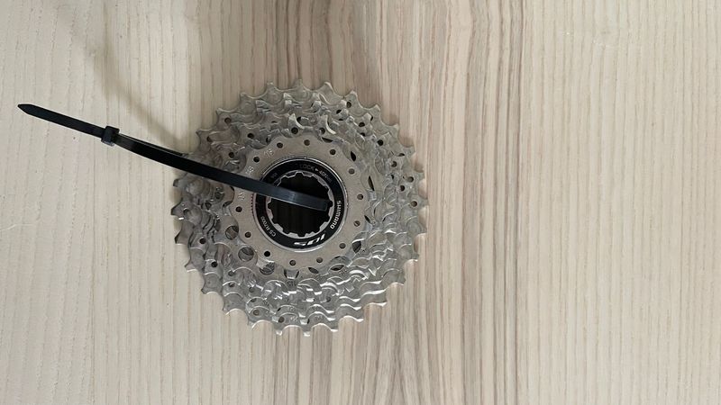 Used Shimano UltegraR8000/105 2018 Drivetrain & Pedals