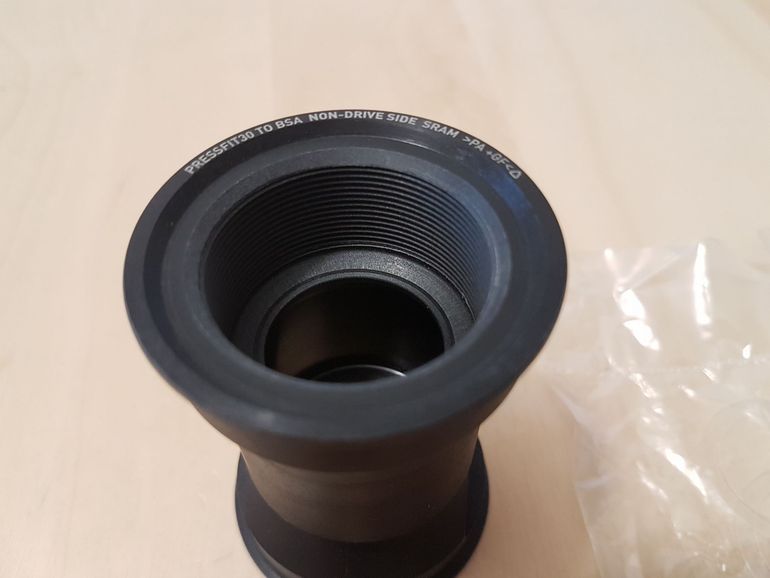 Brugt Sram PF30 to BSA bottom bracket adapter 00.6415.049.010 2025 bike — billede 5 af 10