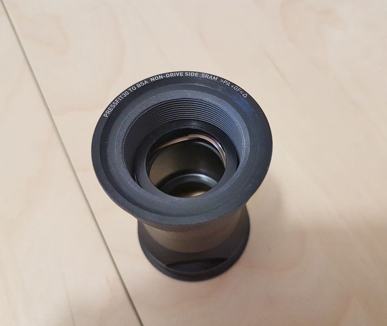 Brugt Sram PF30 to BSA bottom bracket adapter 00.6415.049.010 2025 bike — billede 3 af 10
