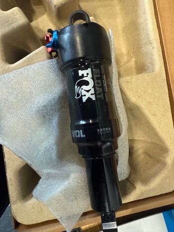Fox Float Performance Elite 2025 Rear Suspension usato