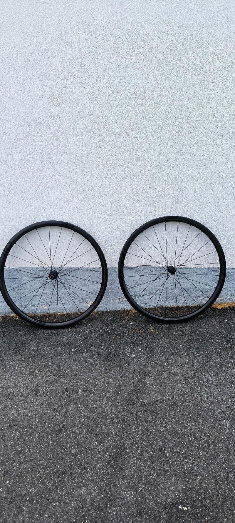 Käytetty Ffwd RYOT 33 {DT swiss 240} 2024 Wheels