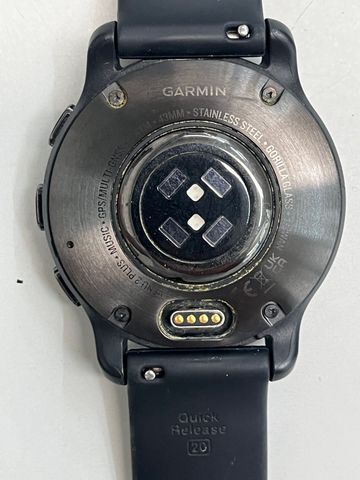 Used Garmin venu 2 plus 2023 bike — image 3 of 6