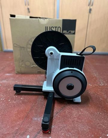Używany Elite justo 2023 Cycling Accessories